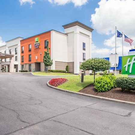 Holiday Inn Express & Suites - Albany Airport - Wolf Road By Ihg Exterior foto