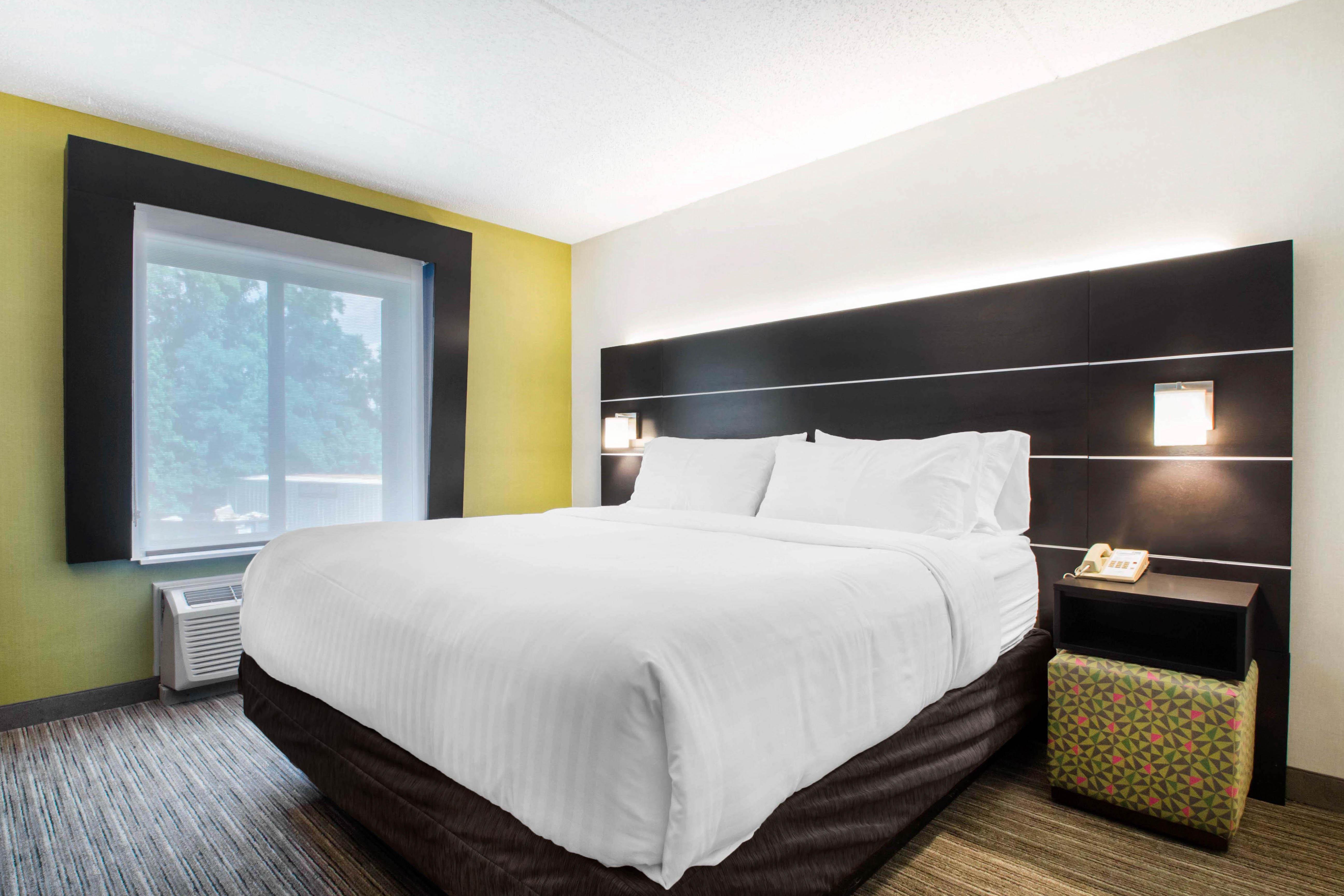 Holiday Inn Express & Suites - Albany Airport - Wolf Road By Ihg Exterior foto