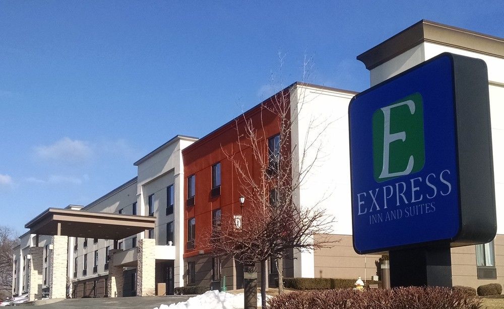 Holiday Inn Express & Suites - Albany Airport - Wolf Road By Ihg Exterior foto